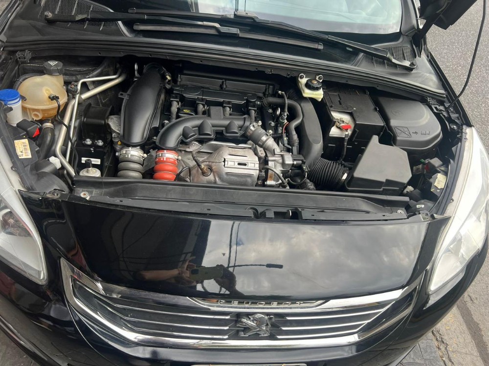 Peugeot 408 Allure Plus — foto 2